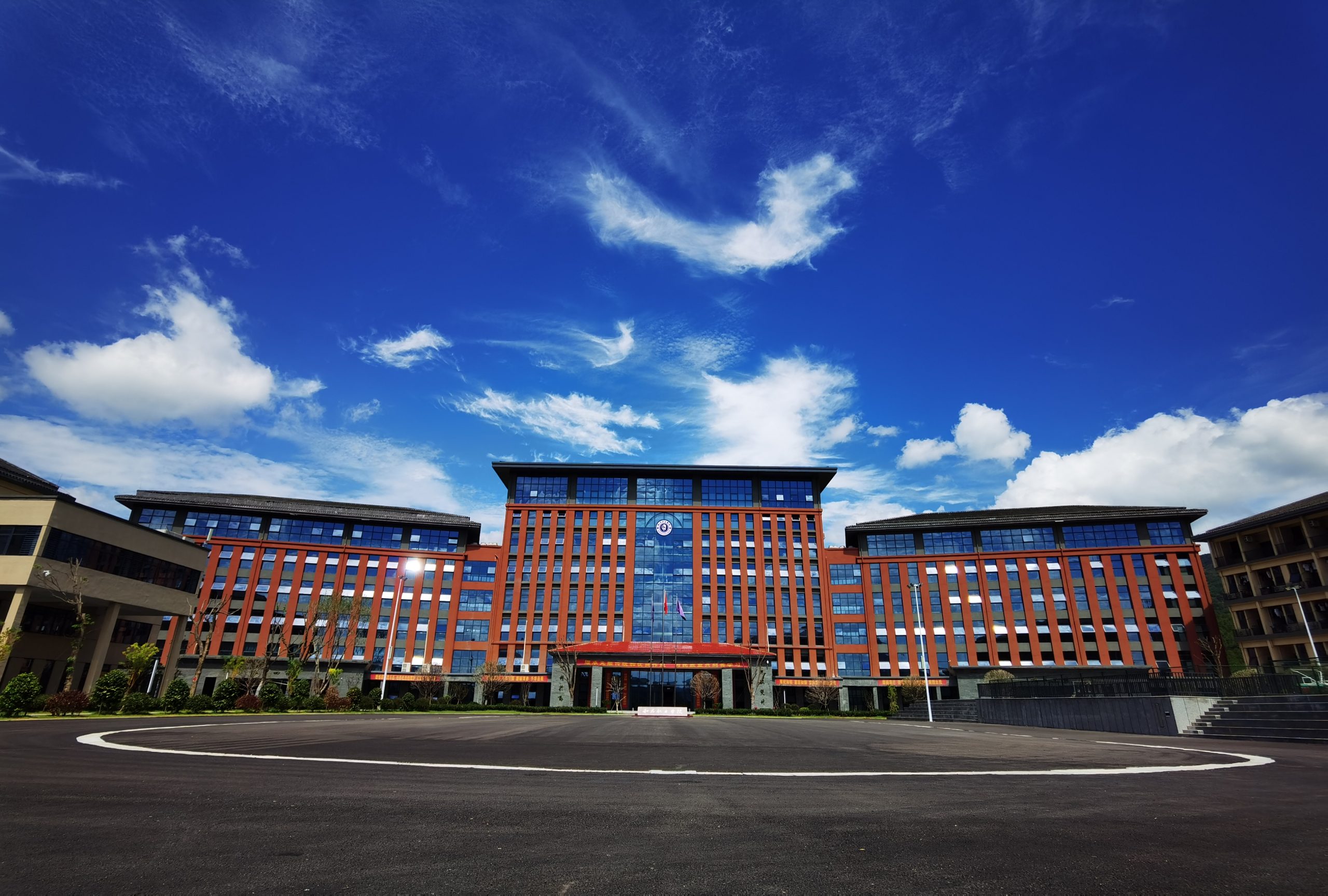 和君职业学院2022年上半年招聘公告