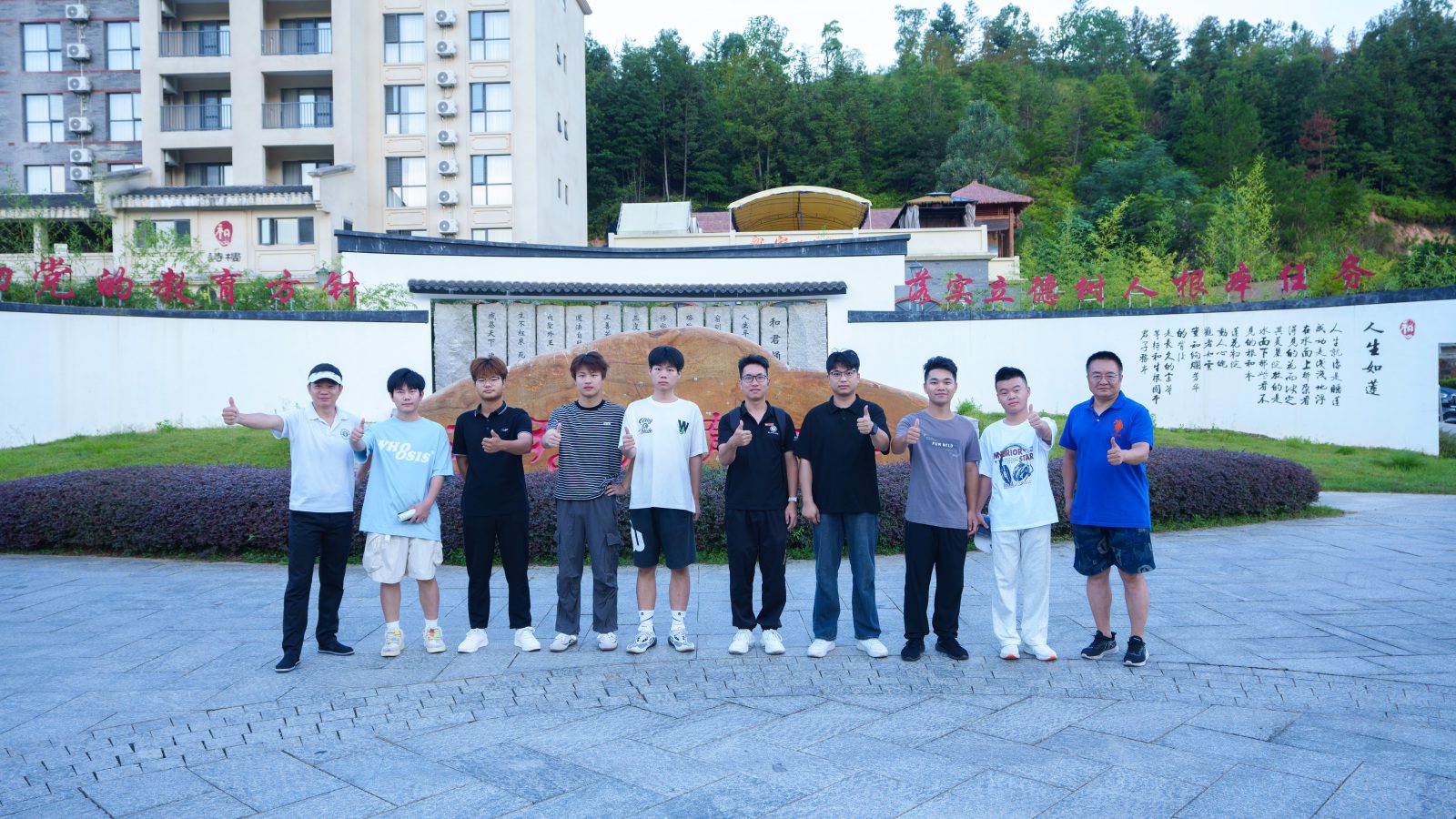 直击迎新现场|我校2025级新生报到啦