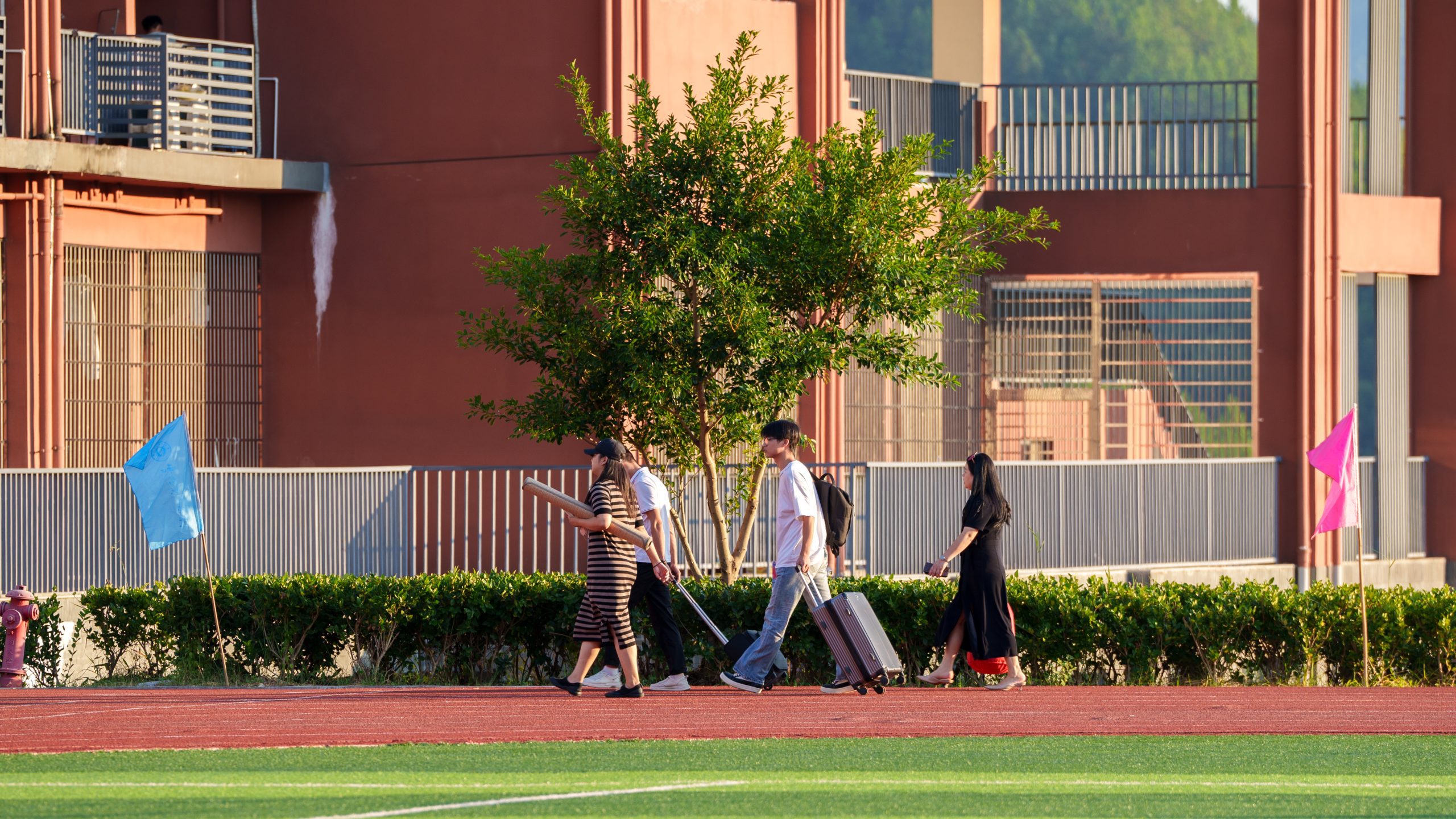 直击迎新现场|我校2025级新生报到啦