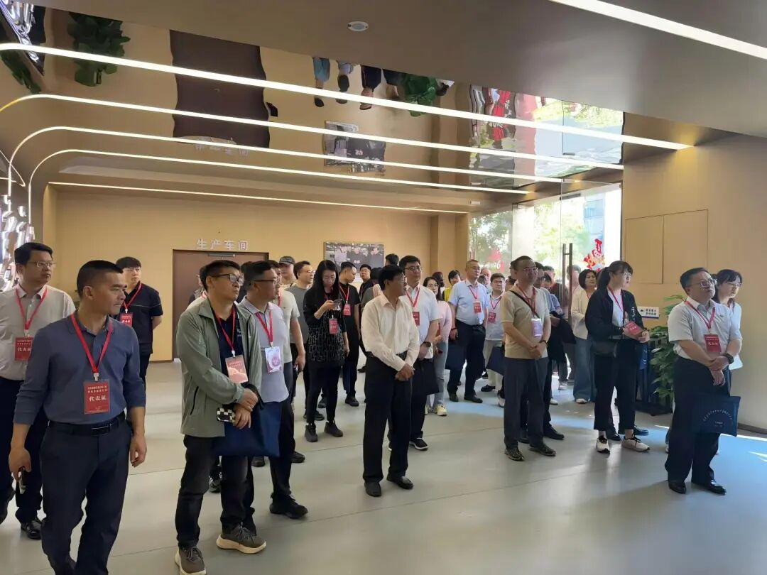 我校应邀参加江西省有色金属行业人才供需论坛