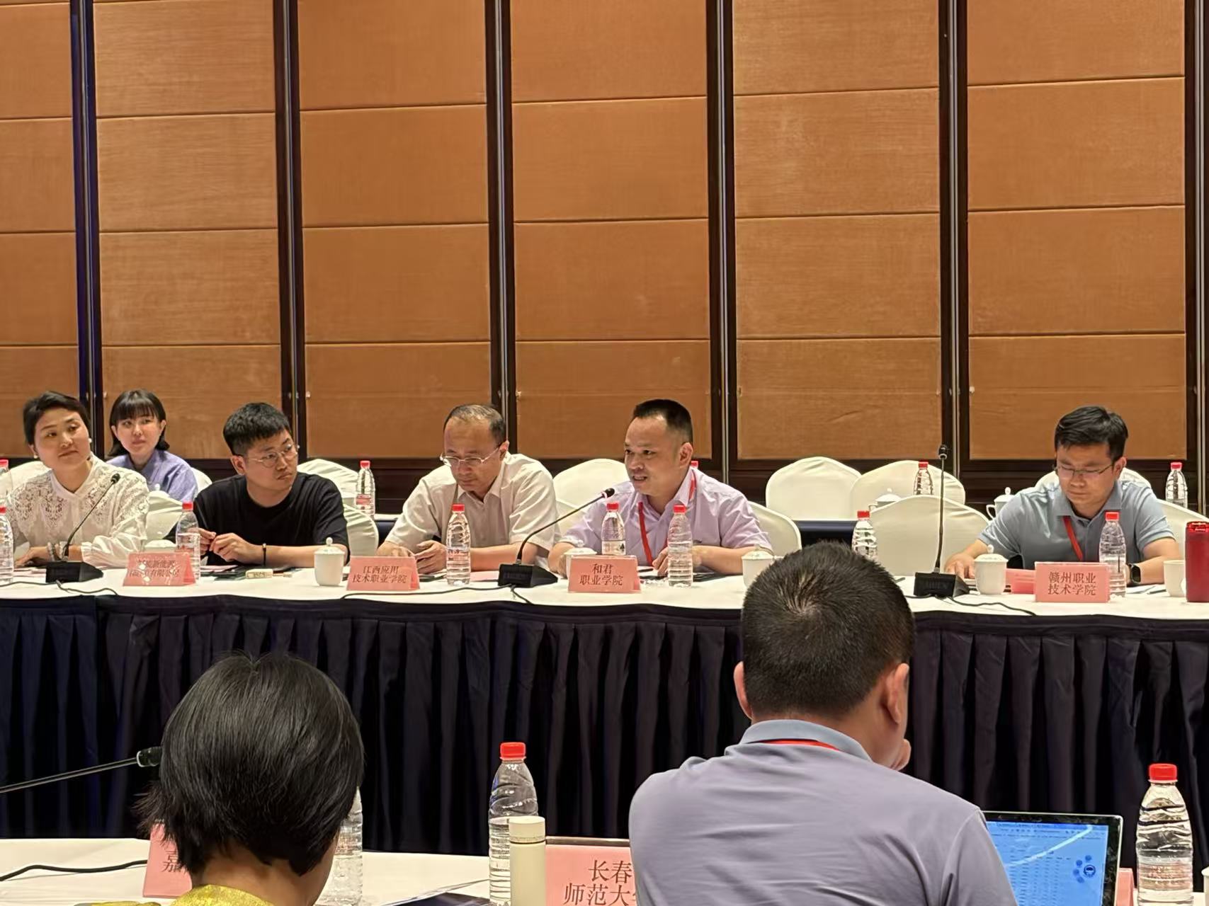 我校应邀参加江西省有色金属行业人才供需论坛