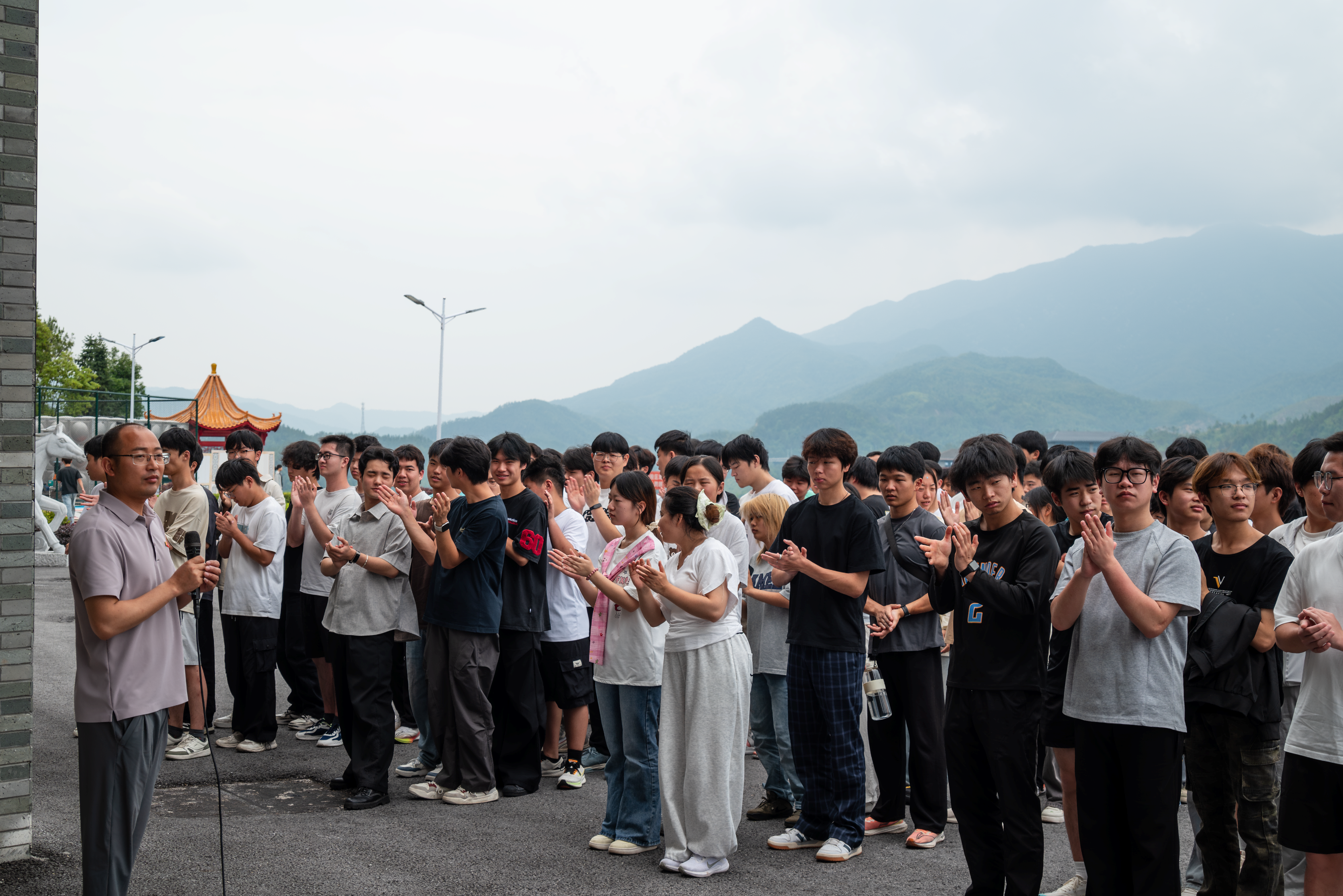 我校低空经济产业学院开展5·12防震减灾应急疏散演练