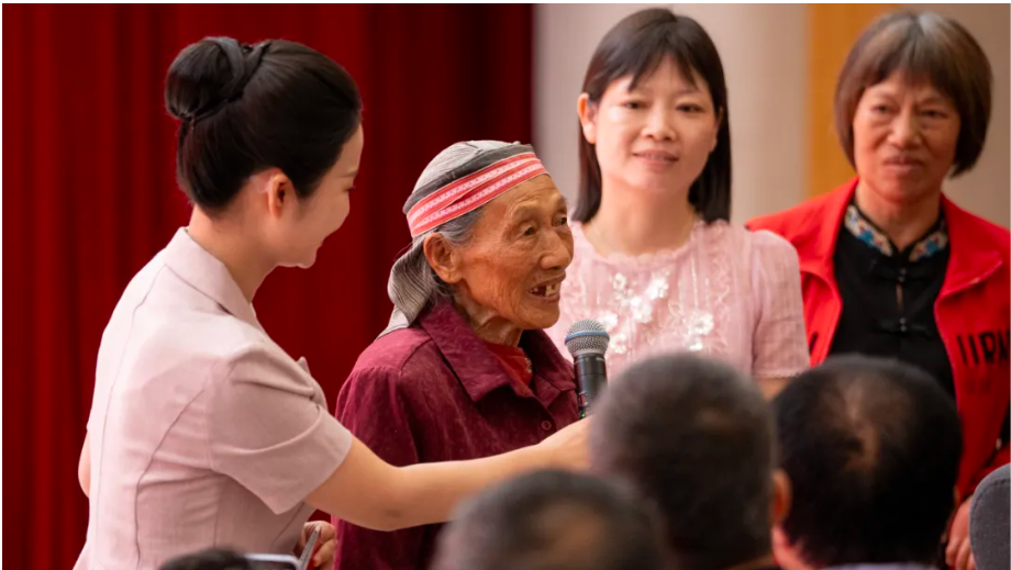 赓续铿锵巾帼志 淬炼青春报国情——江西省巾帼大宣讲走进和君职业学院
