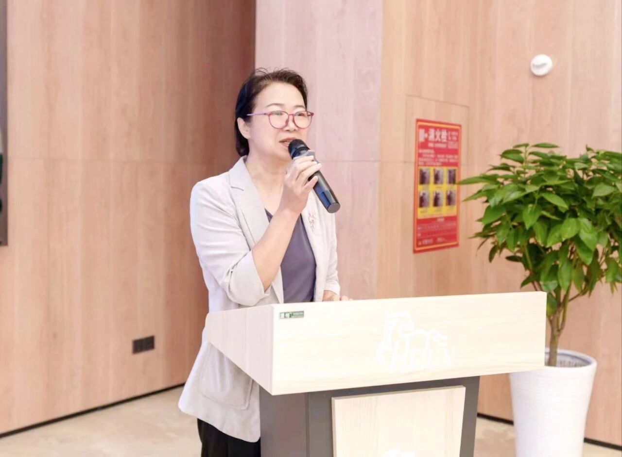 我校举行律光“资产管理+AI”项目结业典礼