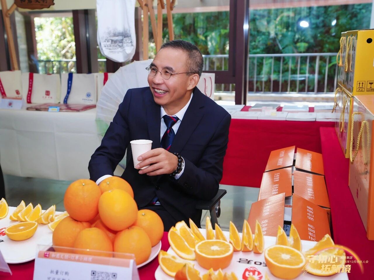 对话王明夫:“我是土色,像大地一样的颜色”