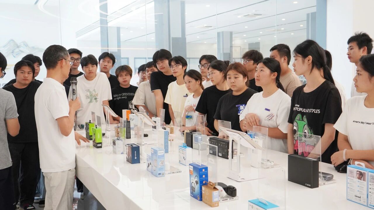 我校稀金产业学院学子赴天键电声开展企业研学实践活动