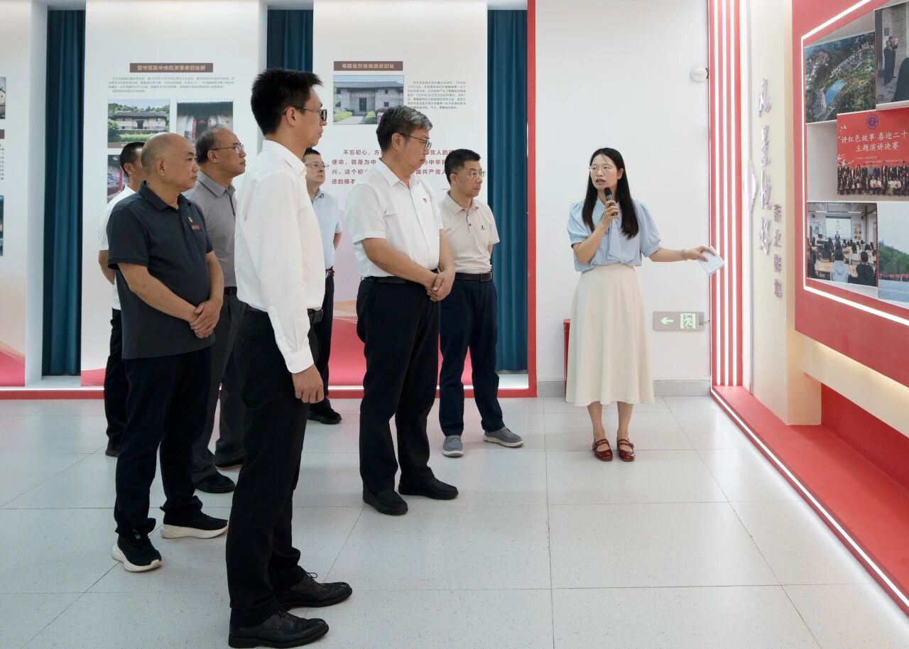 我校与江西应用技术职业学院举行党建结对共建签约仪式