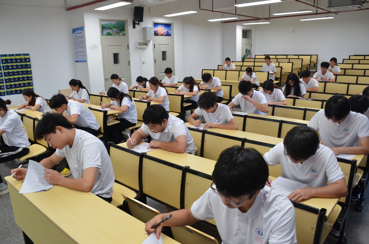 以史砺刃 蓄力出征|稀金精神实践班全力备战省级党史竞赛