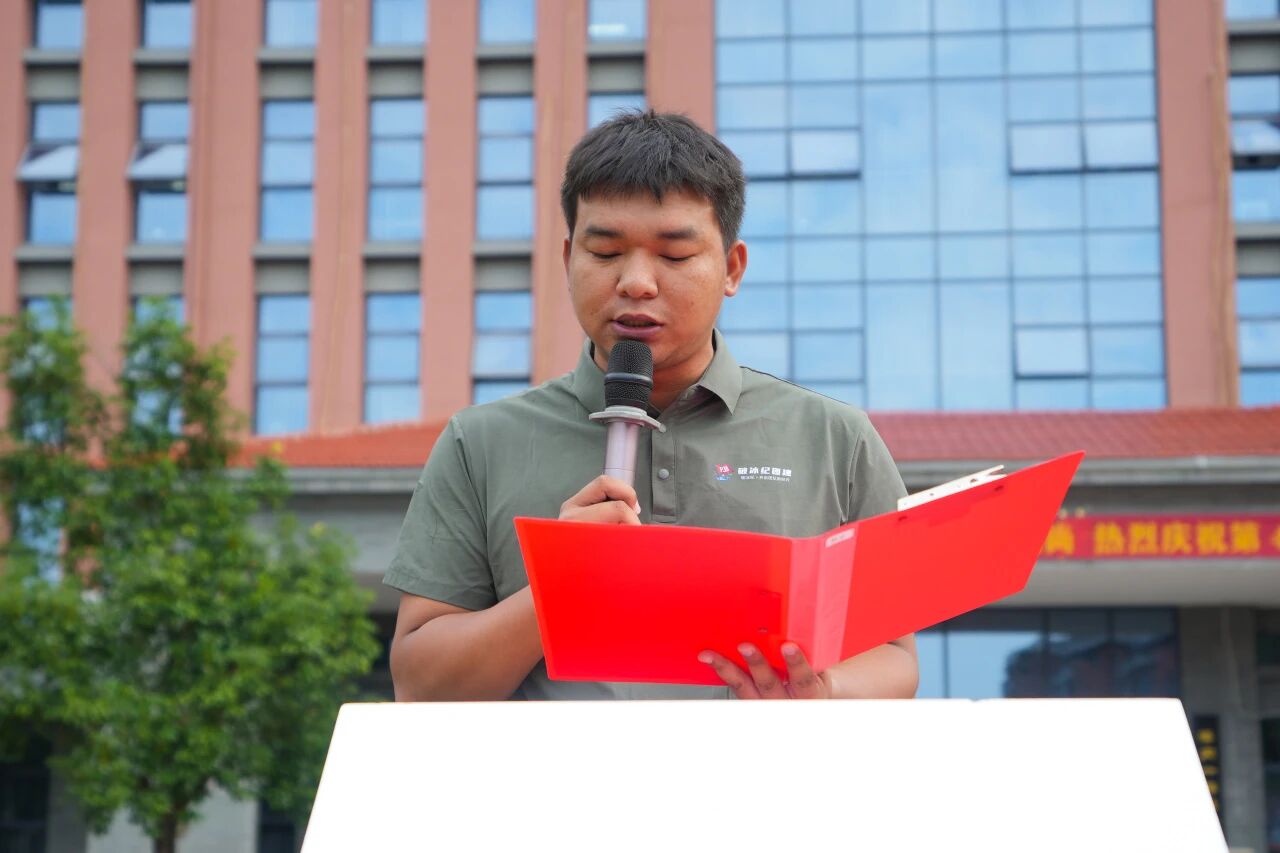 我校2026级新生入学教育顺利结营