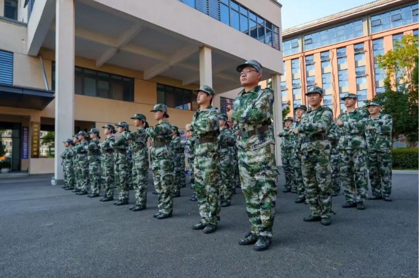 和君职业学院军训进行时 | 戎装砺少年 铁拳扬锐气